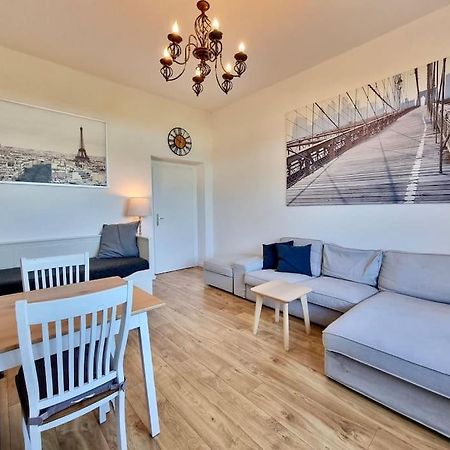 2 Room Apartment Near Station Neustadt In Dresden Neustadt Extérieur photo