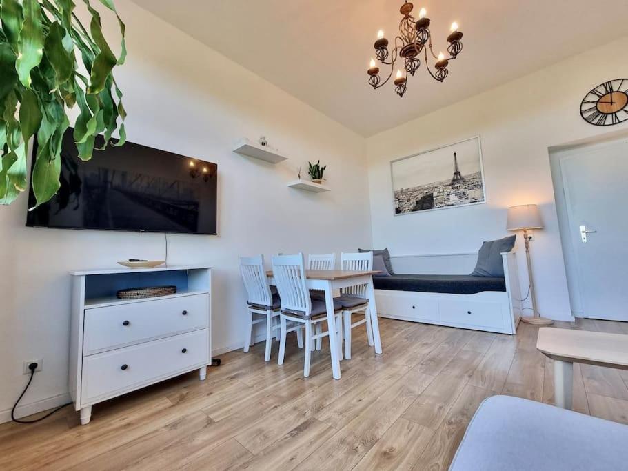 2 Room Apartment Near Station Neustadt In Dresden Neustadt Extérieur photo